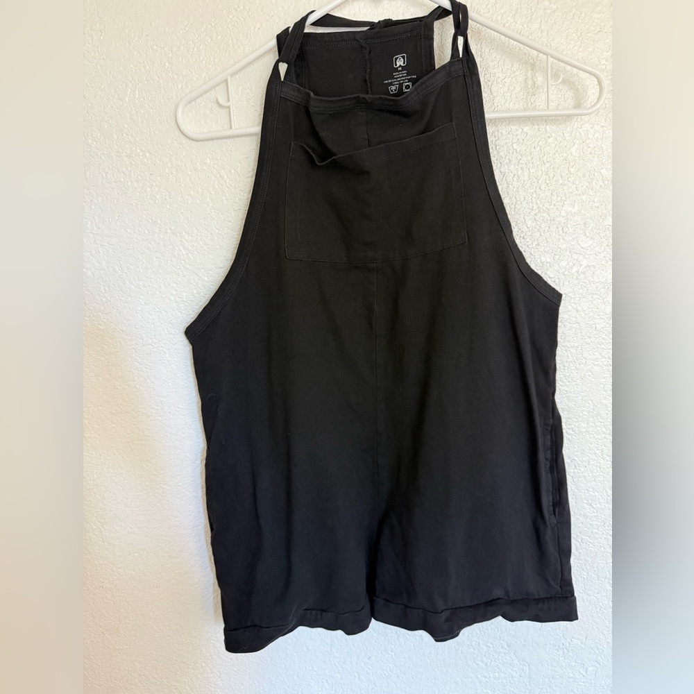 Black Sleeveless Overalls Jumper with Front Pocket